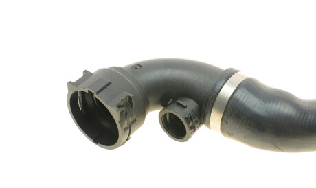 Фото 3 - Патрубок системи охолодження AUTOTECHTEILE 700 1116 (7001116)