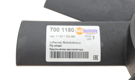 Фото 3 - Вентилятор охолодження двигуна AUTOTECHTEILE 700 1180 (7001180)