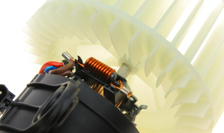 Фото 2 - Вентилятор печки AUTOTECHTEILE 700 6401 (7006401)