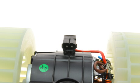 Фото 3 - Вентилятор печки AUTOTECHTEILE 700 6401 (7006401)