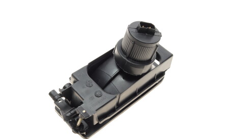 Фото 3 - Автомобильный стартер AUTOTECHTEILE 701 6355 (7016355)