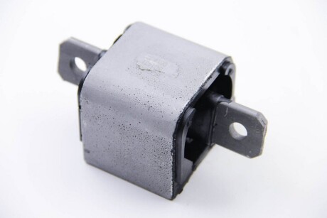 Фото 4 - Подушка двигателя BC GUMA BC1421