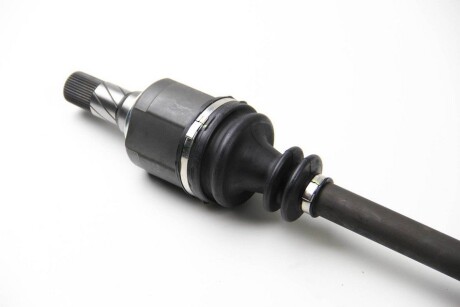 Фото 2 - Напіввісь BGA DS7331LA