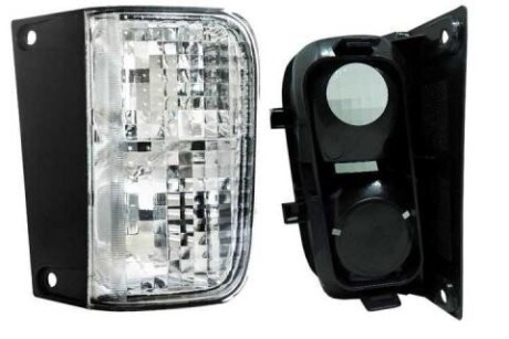 Lampa cofania P NISSAN PRIMASTAR - (2654000Q0A, 4419129, 8200968063) BLIC 5402-09-065204P