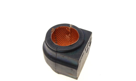 Фото 2 - Втулка стабилизатора BLUE PRINT ADB118001