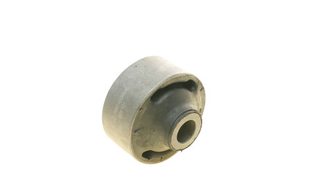 Фото 2 - Сайлентблок рычага BLUE PRINT ADC48046