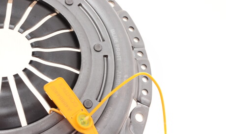 Фото 2 - Комплект сцепления BLUE PRINT ADF1230126