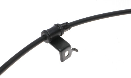 Фото 3 - Трос ручного тормоза BLUE PRINT ADG046220