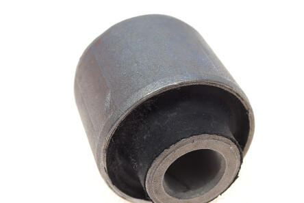 Фото 2 - Сайлентблок рычага BLUE PRINT ADG080120