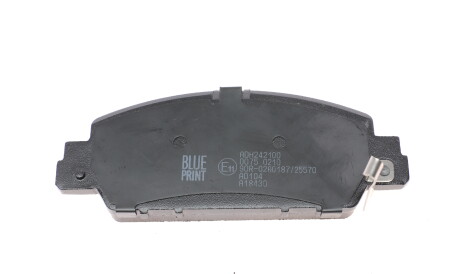 Фото 2 - Гальмівні колодки BLUE PRINT ADH242100