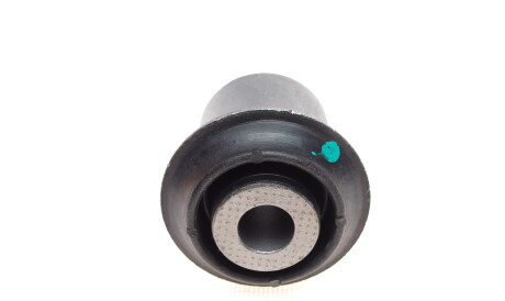 Фото 3 - Сайлентблок рычага BLUE PRINT ADH28033