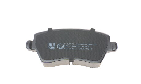 Фото 2 - Гальмівні колодки BLUE PRINT ADN142117