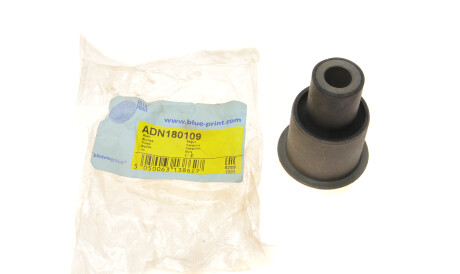 Фото 2 - Сайлентблок важеля BLUE PRINT ADN180109
