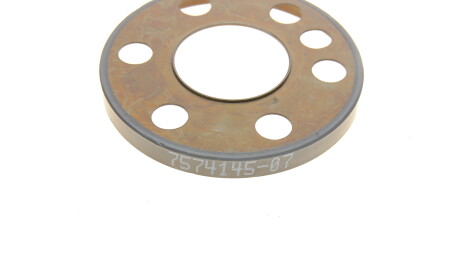 Фото 3 - Автозапчастина BMW 11117574145