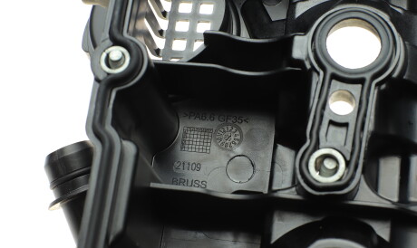 Фото 2 - Автозапчасть BMW 11127823181