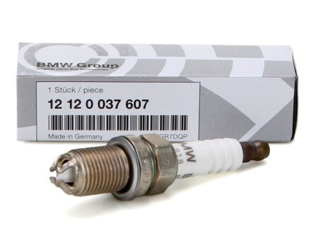 Свічка запалювання Super 4 - BMW 12120037607