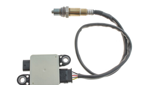 Фото 3 - Автозапчасть BMW 13628596295