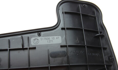 Фото 2 - Повітряний фільтр BMW 13717577458