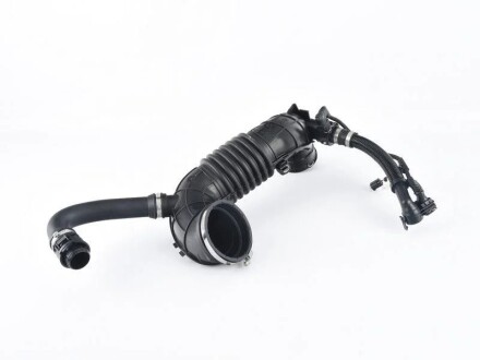 Патрубок системи впуску N47 - BMW 13718574783