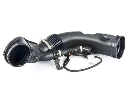 Патрубок повітряний N57 - BMW 13718574785