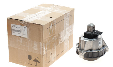 Фото 2 - Автозапчасть BMW 22117581617