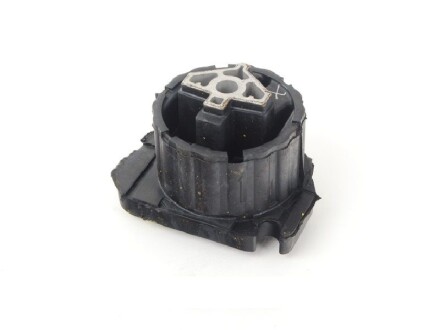 Кріплення КПП E70 - BMW 22326780026