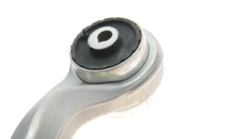 Фото 2 - Ричаг BMW 31106861158