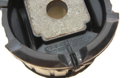 Фото 2 - Сайлентблок підрамника BMW 33316784940