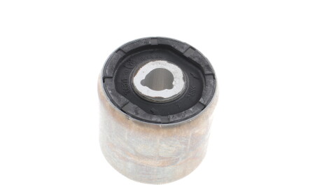 Фото 2 - Автозапчасть BMW 33316877263