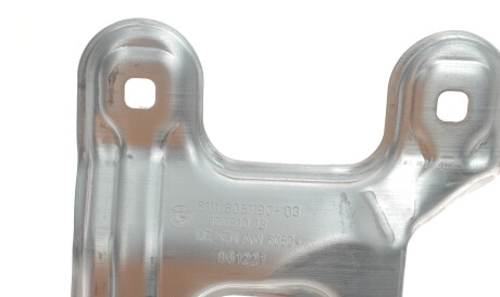 Фото 2 - Автозапчасть BMW 51118051190