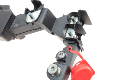 Фото 3 - Автозапчастина BMW 61146841560