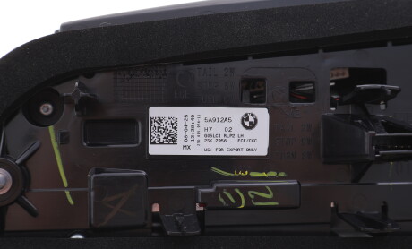 Фото 3 - Автозапчастина BMW 63215A912A5