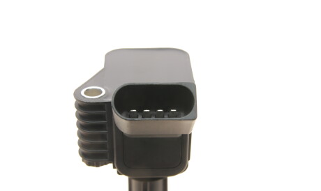 Фото 3 - Катушка зажигания BOGAP A1511121