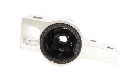 Фото 2 - Сайлентблок рычага BOGAP A3328106