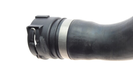 Фото 3 - Патрубок системы охлаждения BOGAP B4228111