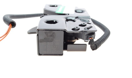 Фото 2 - Капот Borsehung B10264