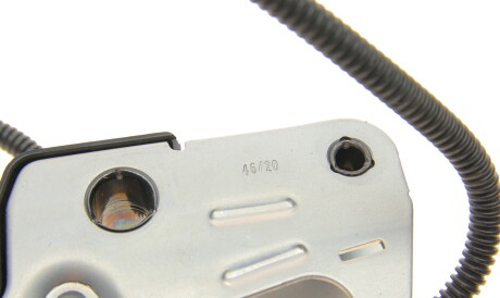 Фото 2 - Капот (кузов) Borsehung B10265