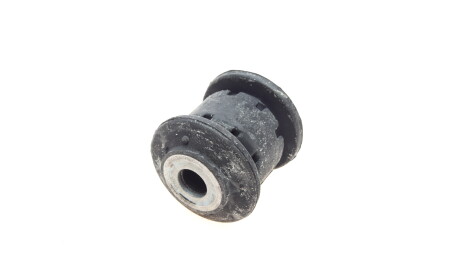 Фото 4 - Сайлентблок рычага Borsehung B18476