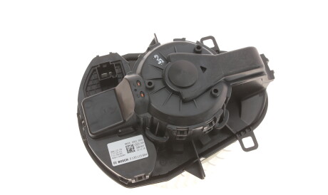 Фото 3 - Вентилятор печки BOSCH 0 130 115 804 (0130115804)