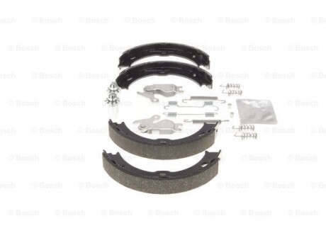 Фото 4 - Гальмівні колодки BOSCH 0204113809