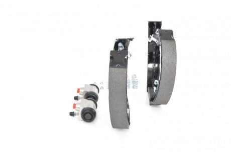 Фото 4 - Гальмівні колодки BOSCH 0 204 114 333 (0204114333)