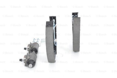 Фото 3 - Гальмівні колодки BOSCH 0 204 114 612