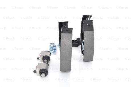 Фото 3 - Гальмівні колодки BOSCH 0 204 114 613 (0204114613)