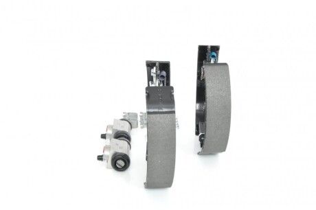 Фото 4 - Тормозные колодки BOSCH 0 204 114 625 (0204114625)