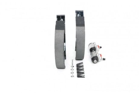 Фото 3 - Гальмівні колодки BOSCH 0 204 114 638 (0204114638)