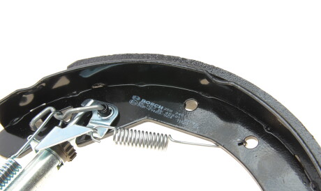 Фото 2 - Тормозные колодки BOSCH 0 204 114 642