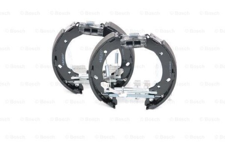 Фото 4 - Тормозные колодки BOSCH 0204114671