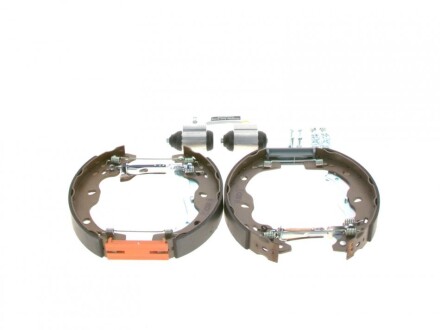 Фото 2 - Гальмівні колодки BOSCH 0 204 114 678