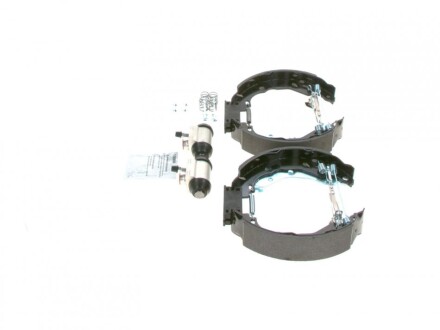 Фото 4 - Гальмівні колодки BOSCH 0204114685