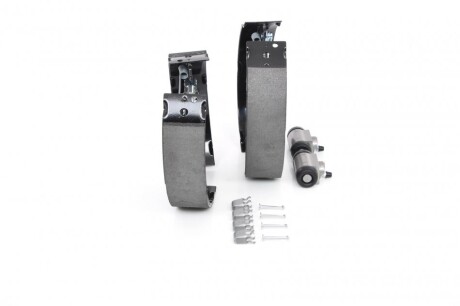 Фото 3 - Гальмівні колодки BOSCH 0 204 114 687